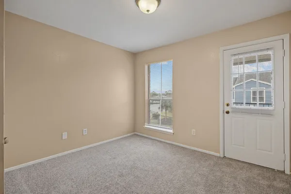 $1,350 | 18515 Egret Bay Boulevard, Unit 1208, Webster, TX 77058