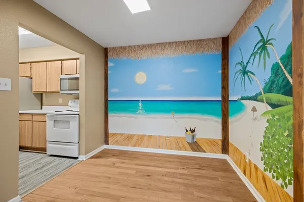 $1,350 | 18515 Egret Bay Boulevard, Unit 1208, Webster, TX 77058