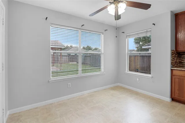 a view of empty room with window