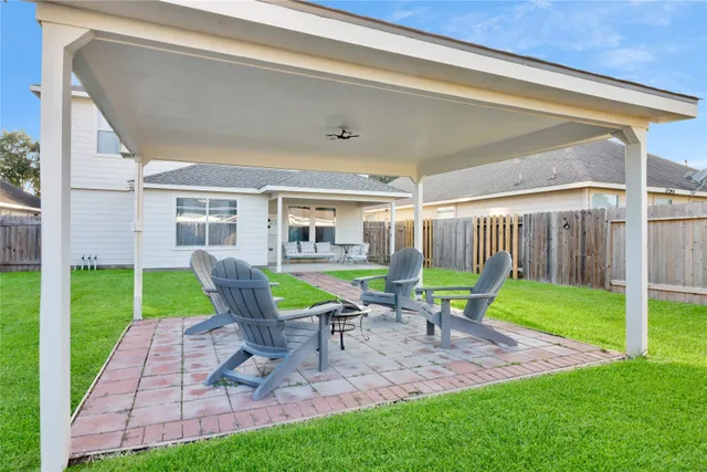 $304,999 | 21618 Falvel Lake Drive, Spring, TX 77388