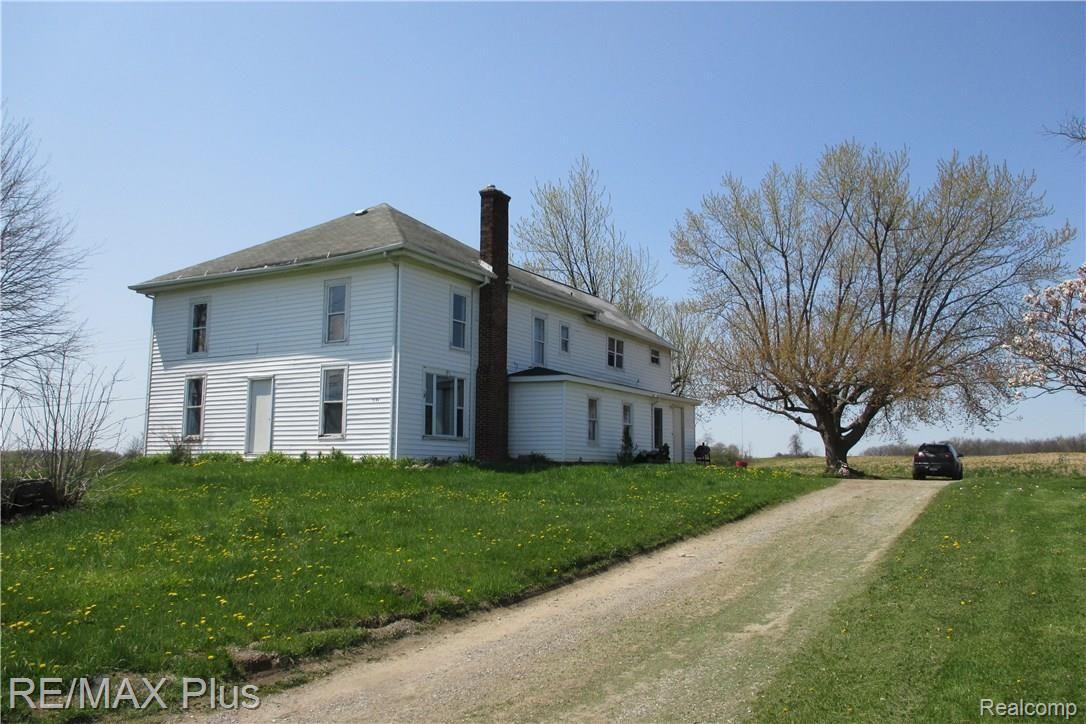 1588 South Elba Road Lapeer, MI 48446 - Photo 1 of 10 IMG_1909.JPG