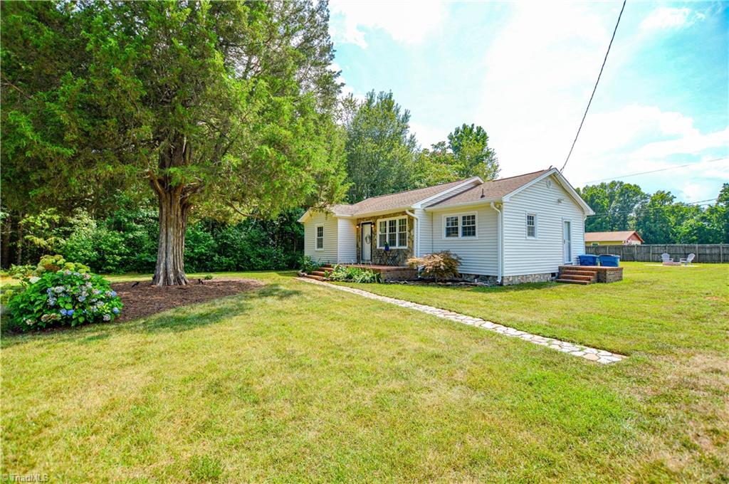 7709 Jackson School Road Browns Summit, NC 27214 - Photo 4 of 26 Gallery Image 4
