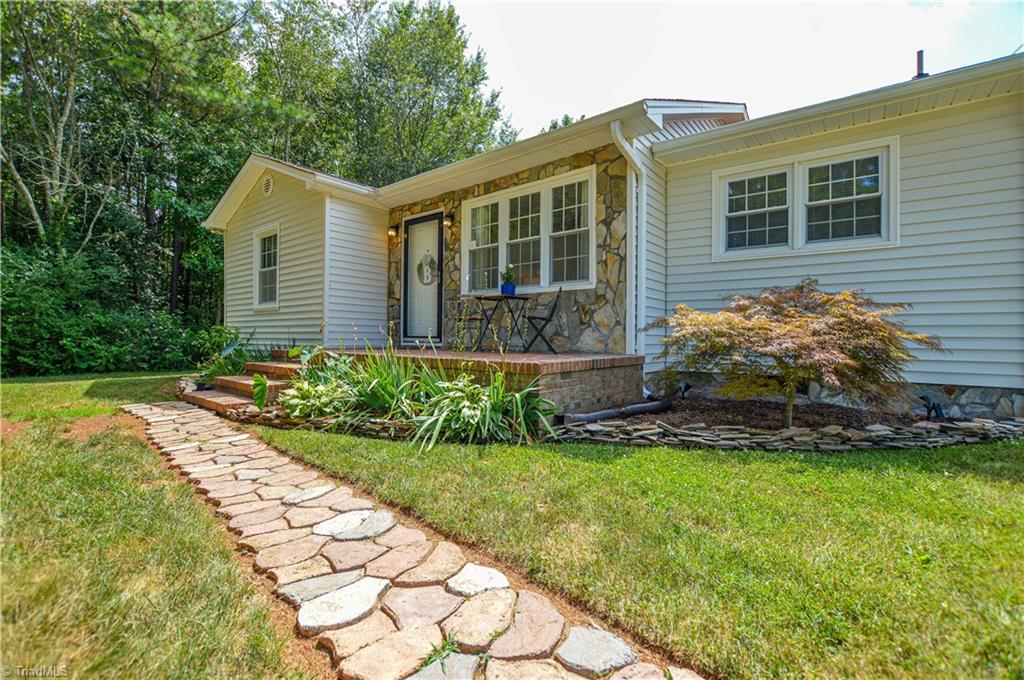 7709 Jackson School Road Browns Summit, NC 27214 - Photo 5 of 26 Gallery Image 5