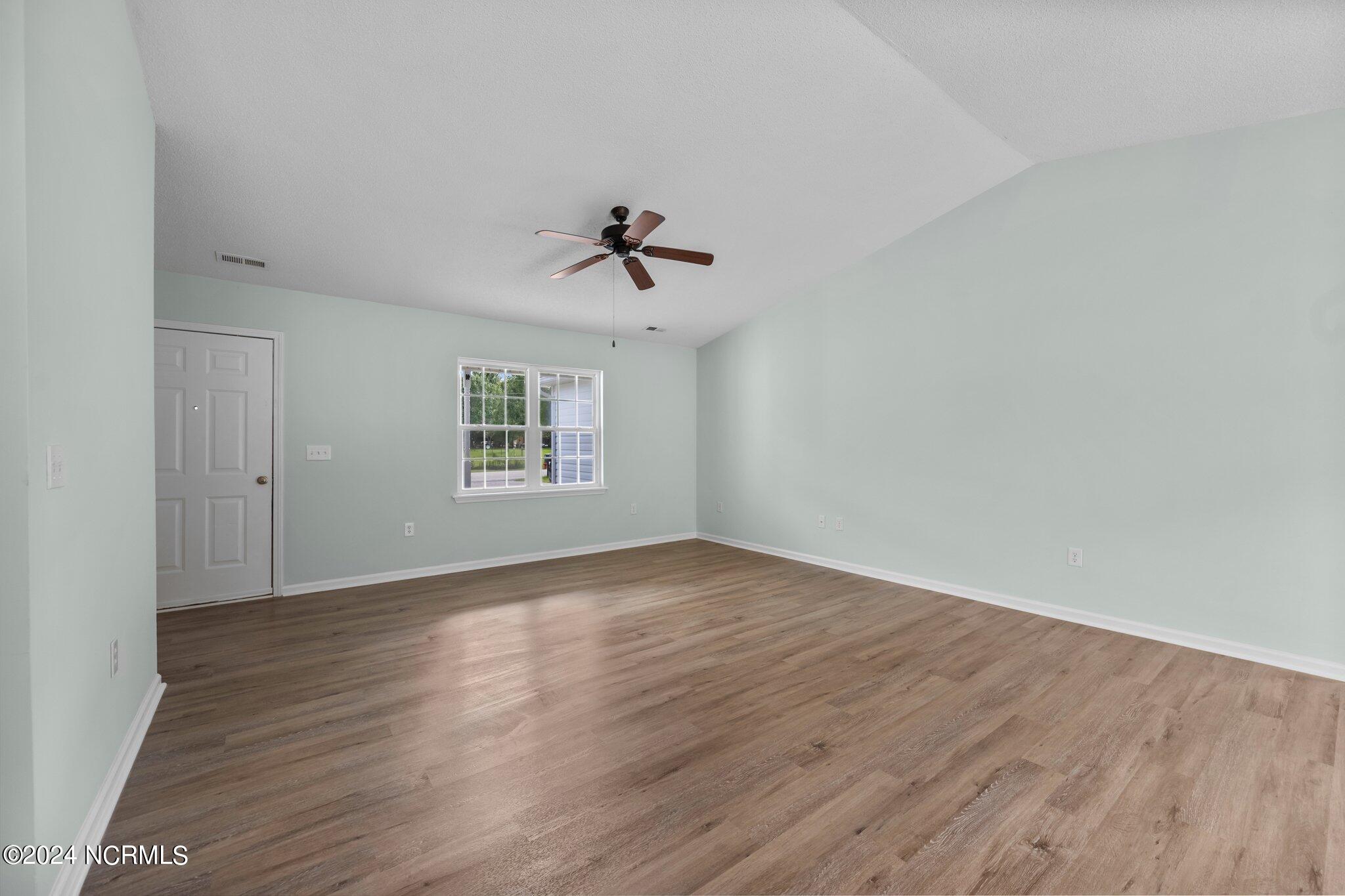 452 High Hill Road Jacksonville, NC 28540 - Photo 8 of 50 5-web-or-mls-_Z723381