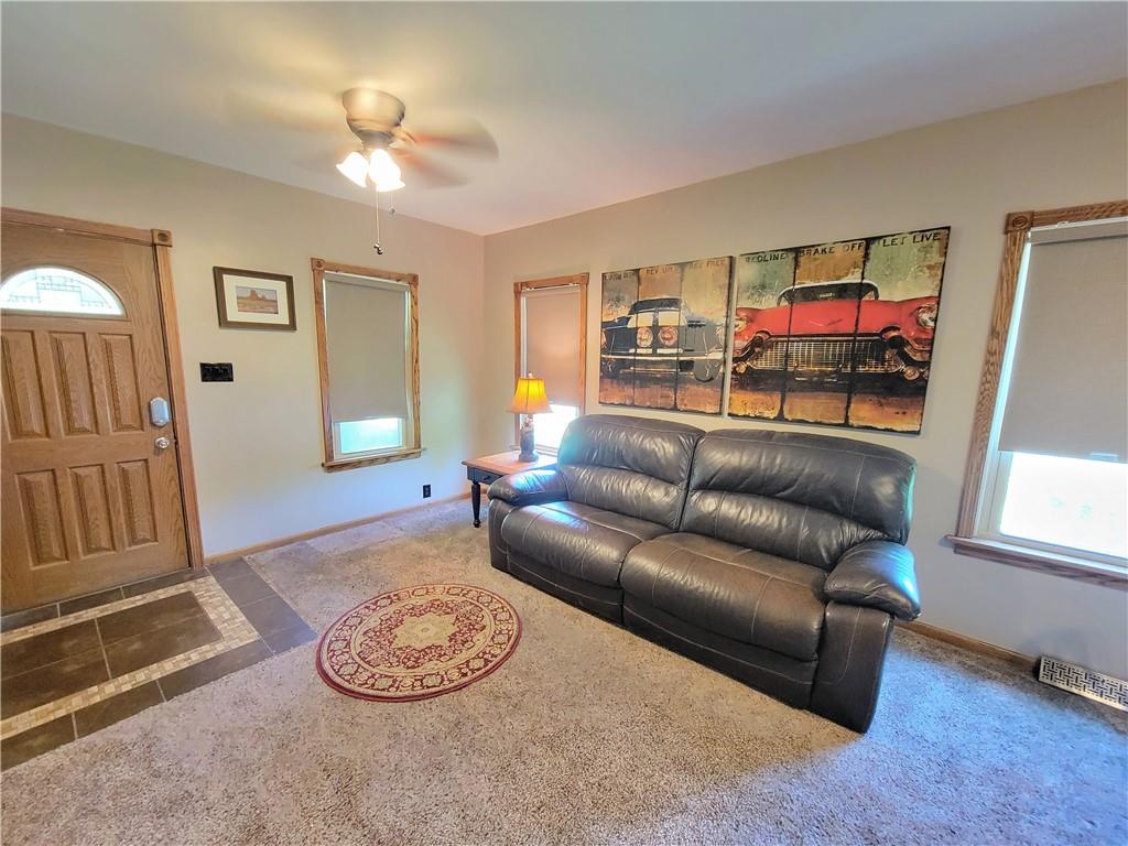 348 Carbon Center Road Butler, PA 16002 - Photo 11 of 18 Gallery Image 11