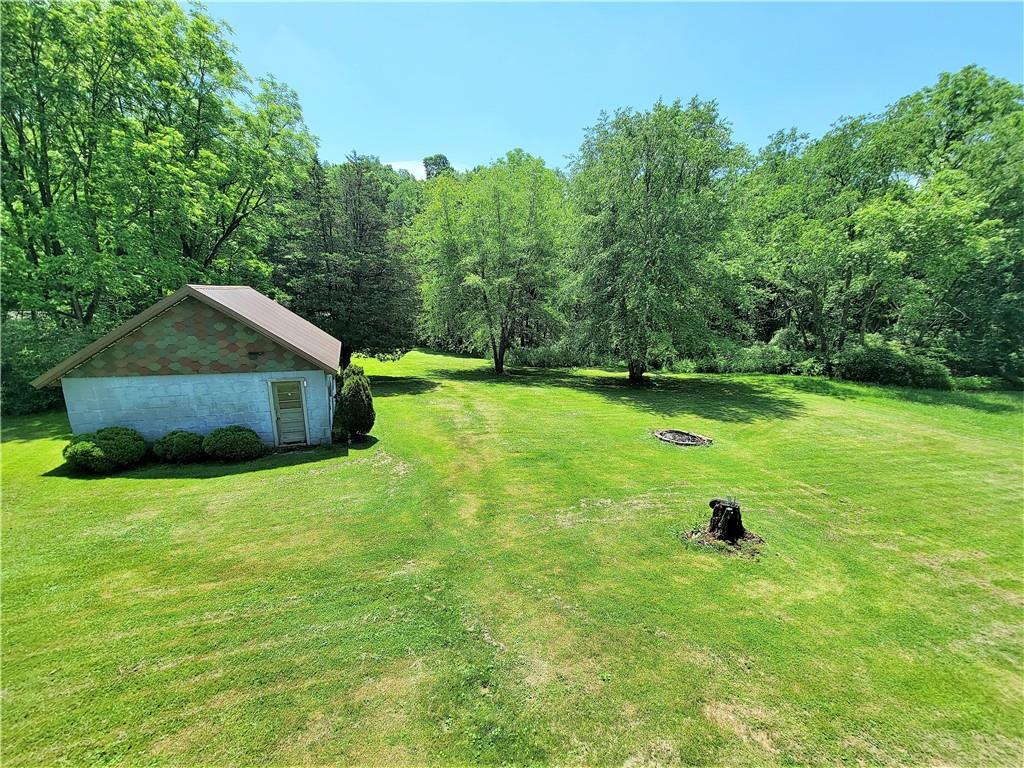 348 Carbon Center Road Butler, PA 16002 - Photo 17 of 18 Gallery Image 17