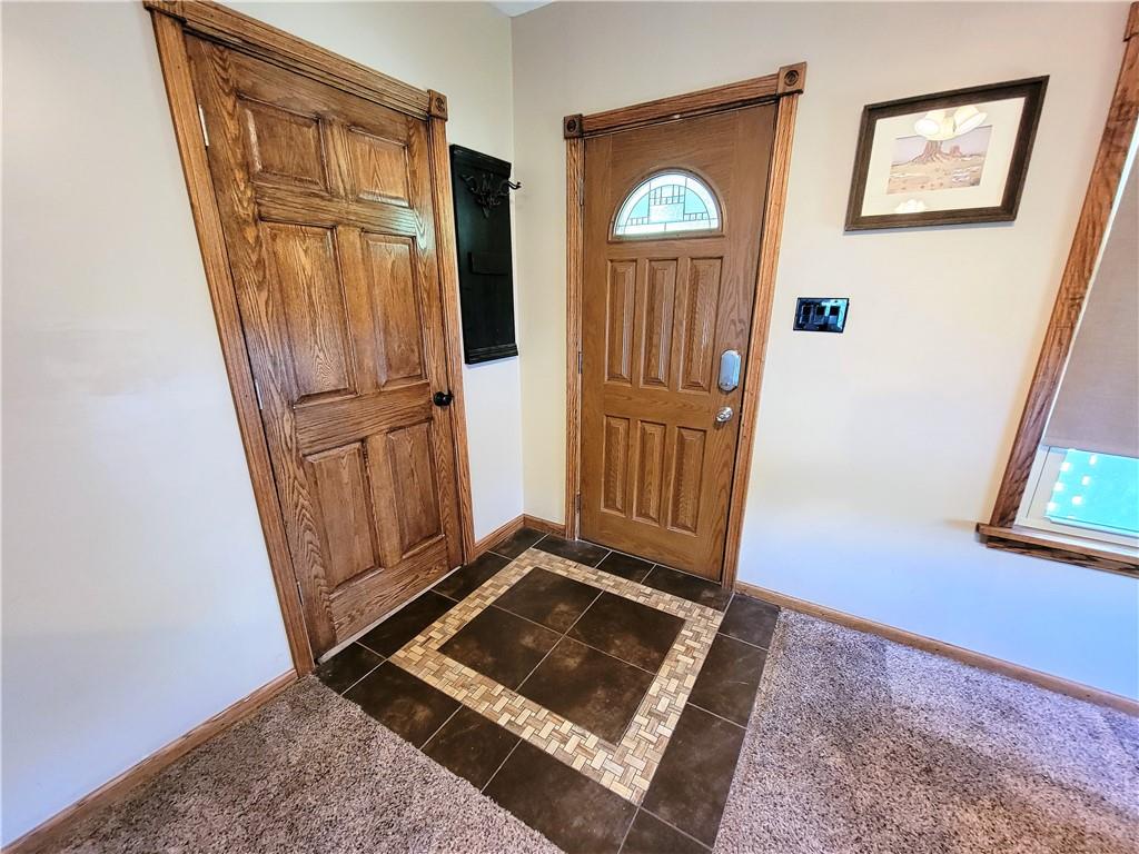 348 Carbon Center Road Butler, PA 16002 - Photo 7 of 18 Gallery Image 7