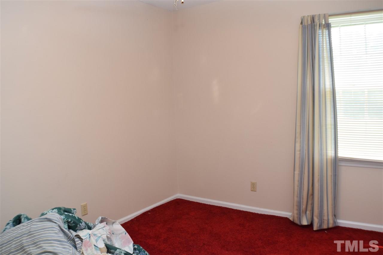 11200 Poole Road Wendell, NC 27591 - Photo 6 of 10 Gallery Image 6