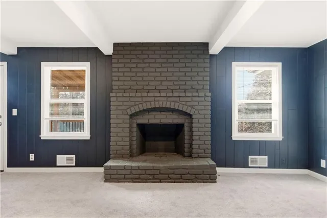 $350,000 | 9317 West 82nd Street, Overland Park, KS 66204