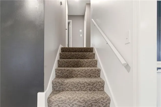 $350,000 | 9317 West 82nd Street, Overland Park, KS 66204