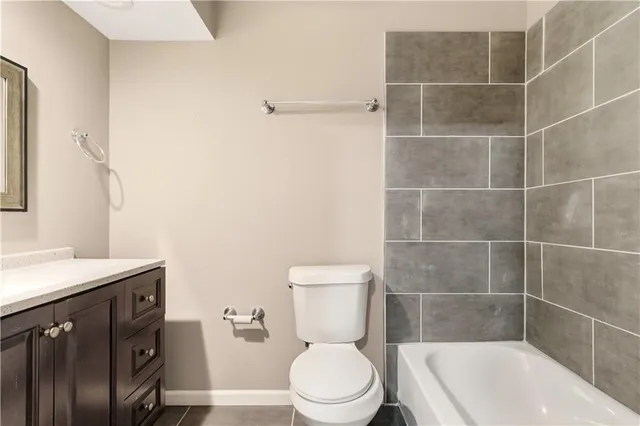 $350,000 | 9317 West 82nd Street, Overland Park, KS 66204