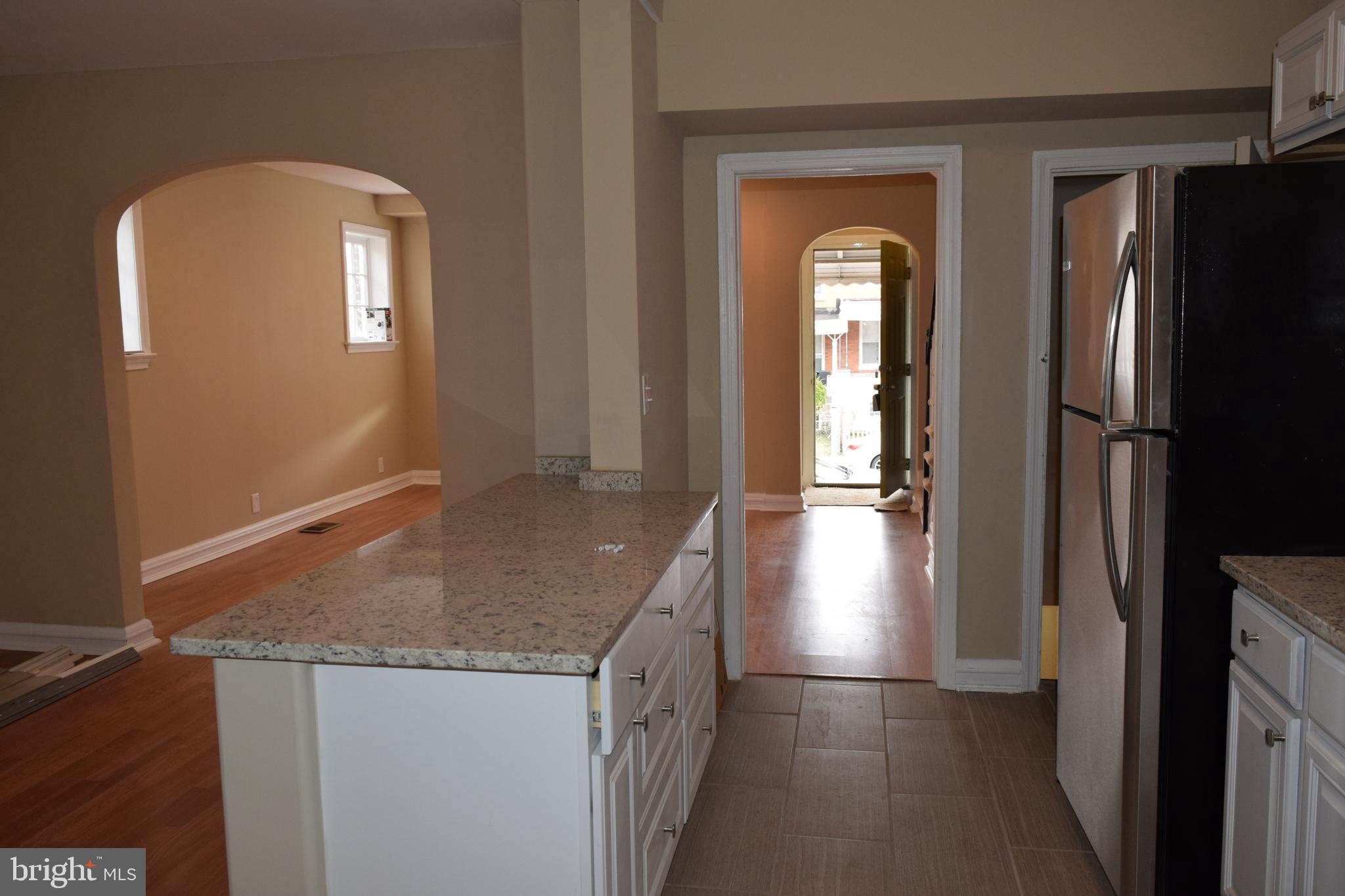 132 North Monastery Avenue Baltimore, MD 21229 - Photo 16 of 45
