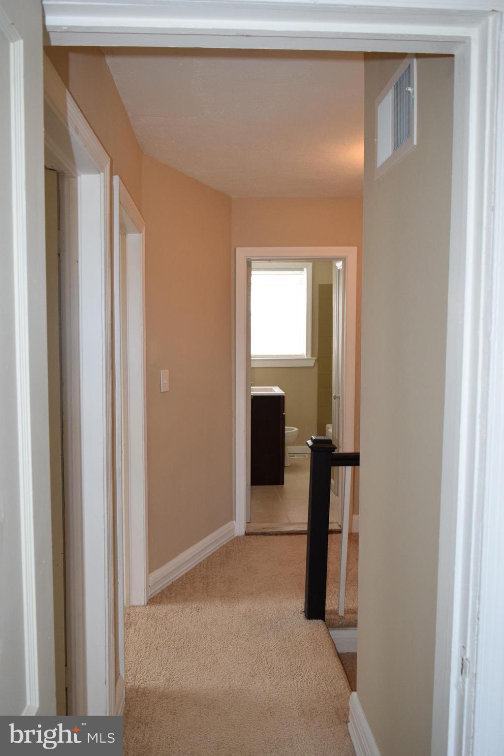 132 North Monastery Avenue Baltimore, MD 21229 - Photo 22 of 45