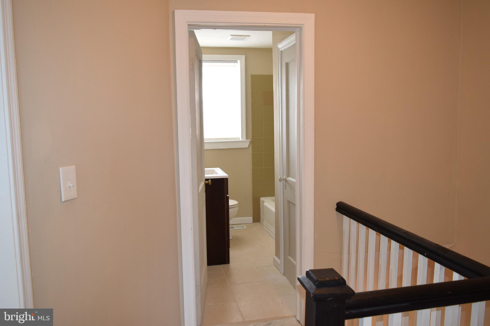 132 North Monastery Avenue Baltimore, MD 21229 - Photo 23 of 45
