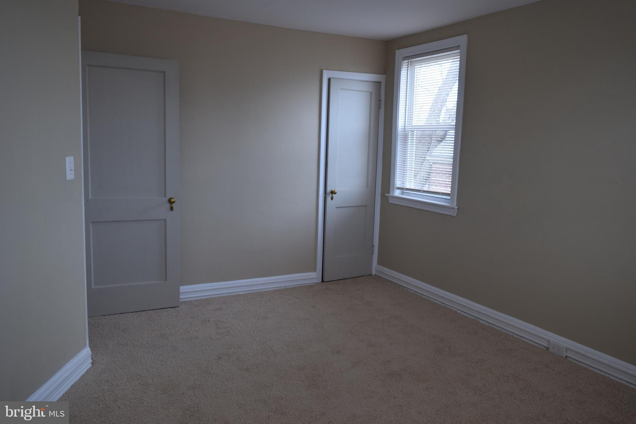 132 North Monastery Avenue Baltimore, MD 21229 - Photo 25 of 45