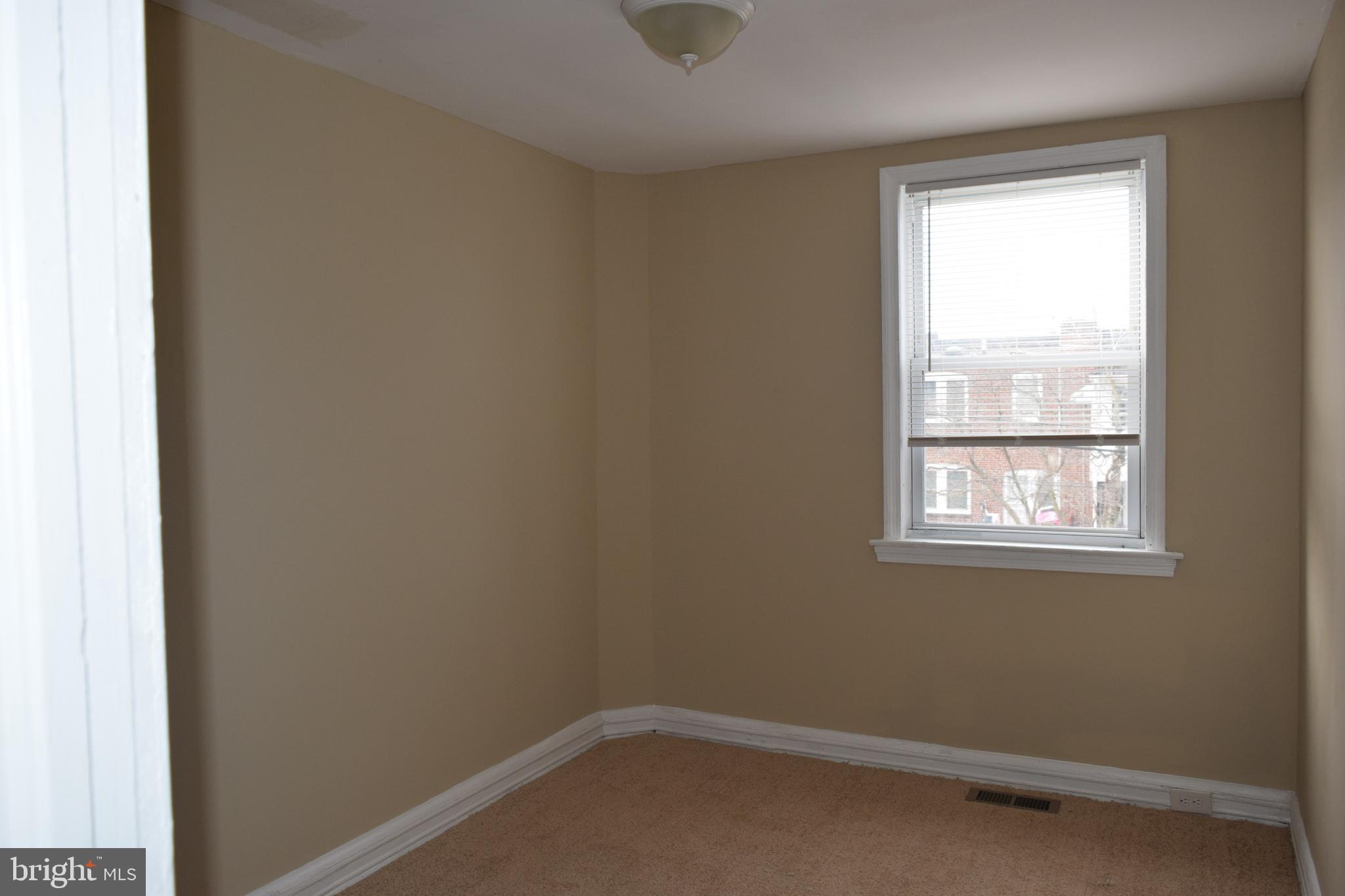 132 North Monastery Avenue Baltimore, MD 21229 - Photo 30 of 45