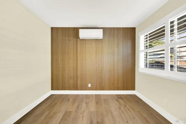 $1,345,000 | 15 Lemon Court, Napa, CA 94558