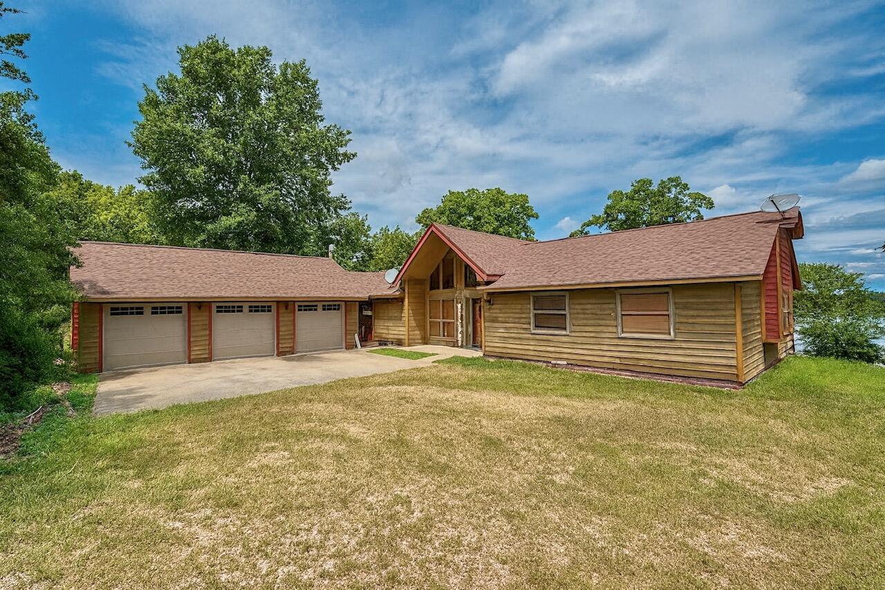 66400 East 253 Road Grove, OK 74344 - Photo 2 of 29 Front of home