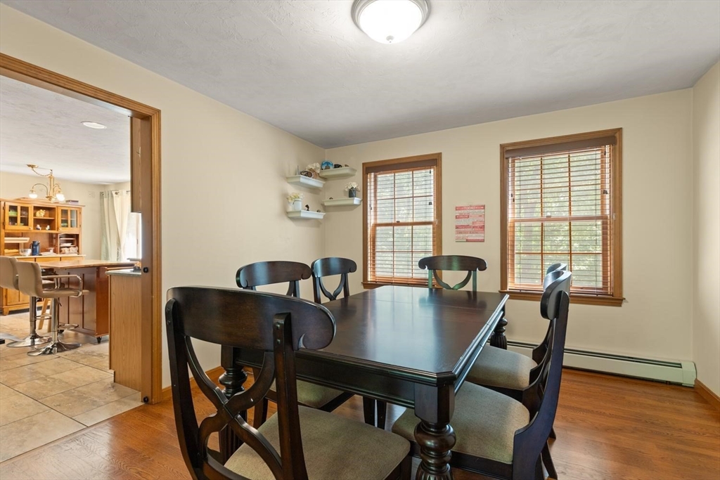 73 Sudbury Road Ashland, MA 01721 - Photo 3 of 33