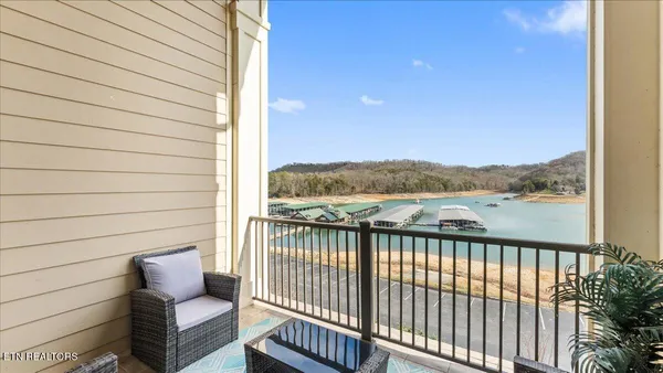 $574,900 | 318 Waterside Circle, Unit 3, Andersonville, TN 37705