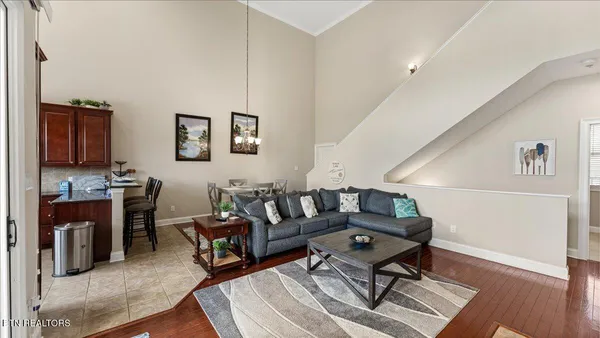 $574,900 | 318 Waterside Circle, Unit 3, Andersonville, TN 37705