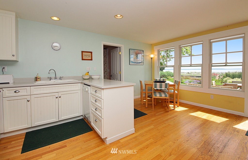 2388 Sunlight Beach Road Clinton, WA 98236 - Photo 24 of 25 Gallery Image 24