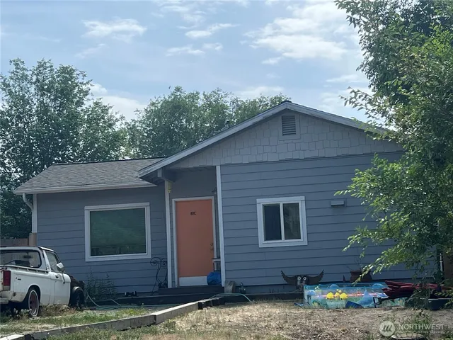 a backyard of a house