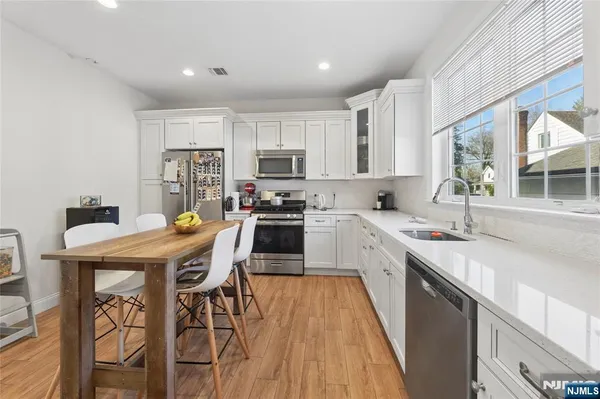 $7,750 | 105-107 Franklin Street, Tenafly, NJ 07670