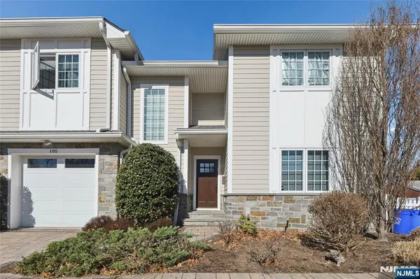 $7,750 | 105-107 Franklin Street, Tenafly, NJ 07670