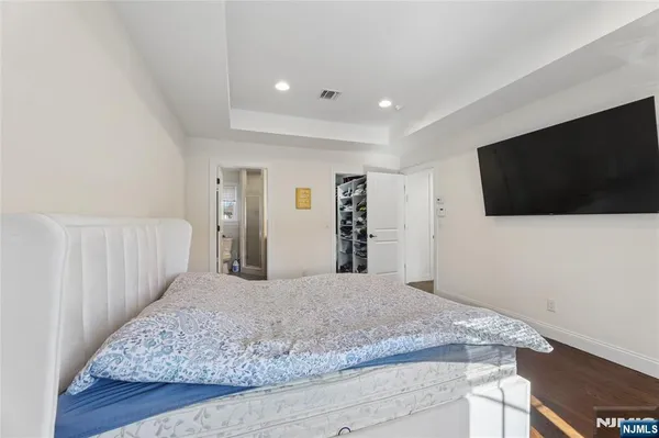 $7,750 | 105-107 Franklin Street, Tenafly, NJ 07670