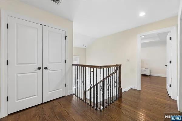 $7,750 | 105-107 Franklin Street, Tenafly, NJ 07670