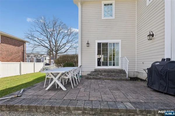 $7,750 | 105-107 Franklin Street, Tenafly, NJ 07670