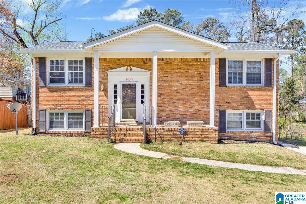 1024 Oak Grove Road Birmingham, AL 35209 - Photo 1 of 32