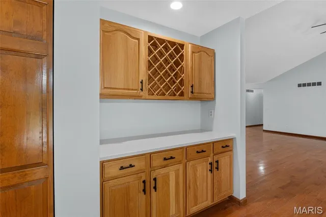 $500,000 | 28 Woodford Way, Collinsville, IL 62234