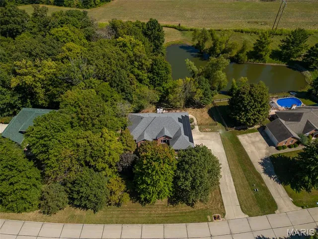 $500,000 | 28 Woodford Way, Collinsville, IL 62234