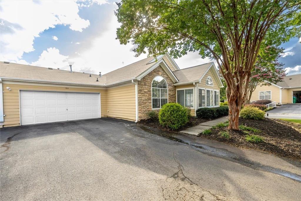 2191 Rockbridge Road Southwest, Unit 1504 Stone Mountain, GA 30087 - Photo 26 of 33 Gallery Image 26
