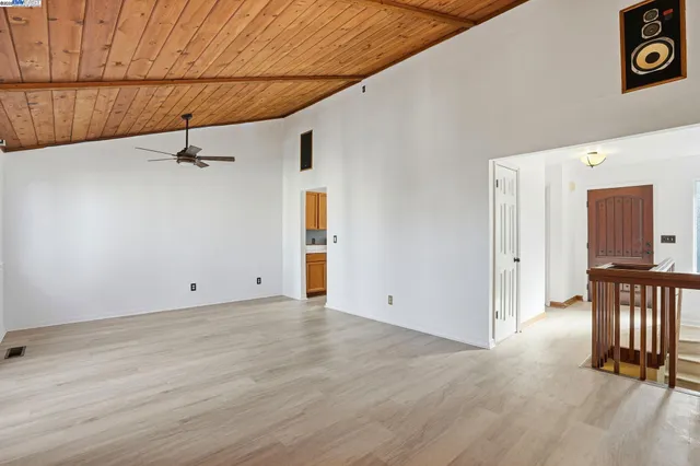 $439,900 | 1820 Dalessi Lane, Pinole, CA 94564