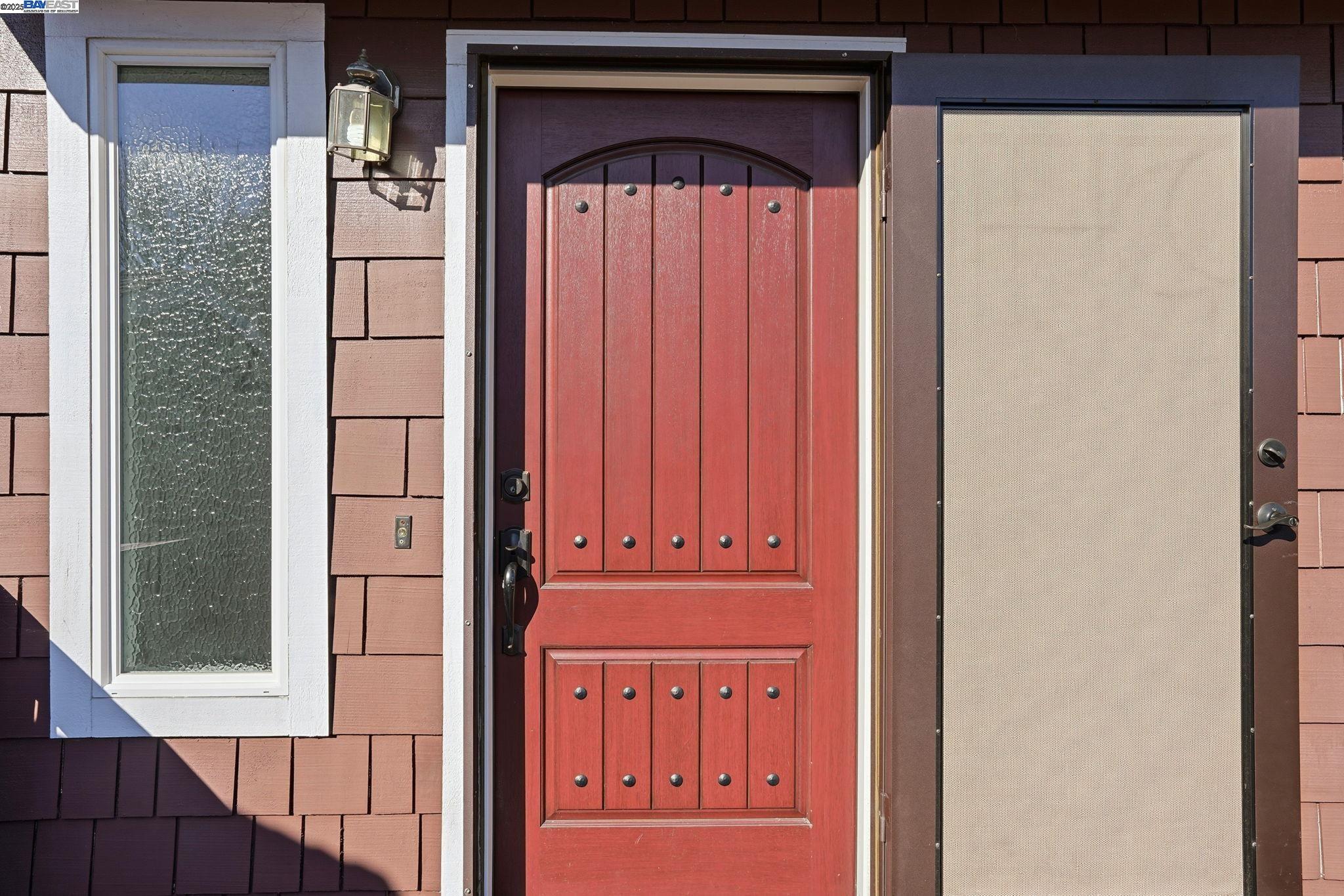 1820 Dalessi Lane Pinole, CA 94564 - Photo 10 of 46