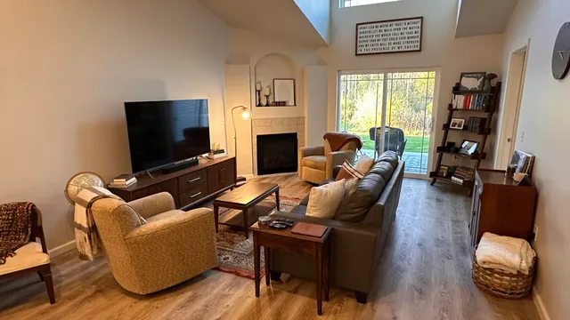 $268,000 | 1278 Meadowbrook Drive, Unit 2, Cleveland, WI 53015