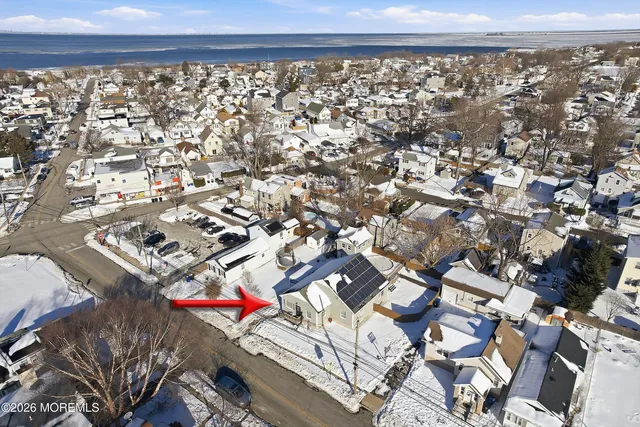 $524,999 | 92 Ocean Avenue, North Middletown, NJ 07748