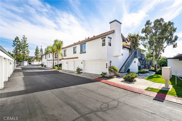 $680,000 | 6 Dianthus, Rancho Santa Margarita, CA 92688