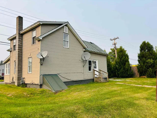 $325,000 | 106 1st Street, Swanton, VT 05488
