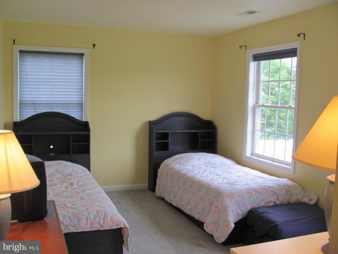20522 Gapland Road Rohrersville, MD 21779 - Photo 19 of 23 All large bedrooms - 6 total!!