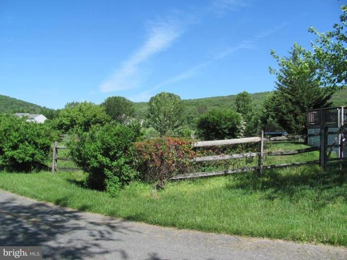 20522 Gapland Road Rohrersville, MD 21779 - Photo 3 of 23 Side Yard