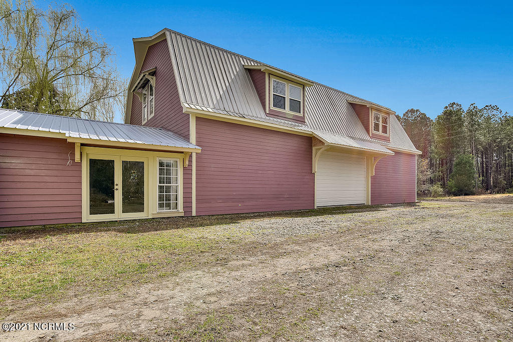 2509 Midway Road Southeast Bolivia, NC 28422 - Photo 15 of 81 2509MidwayRoadSoutheast-60