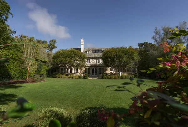 $16,250,000 | 1567 East Valley Road, Montecito, CA 93108