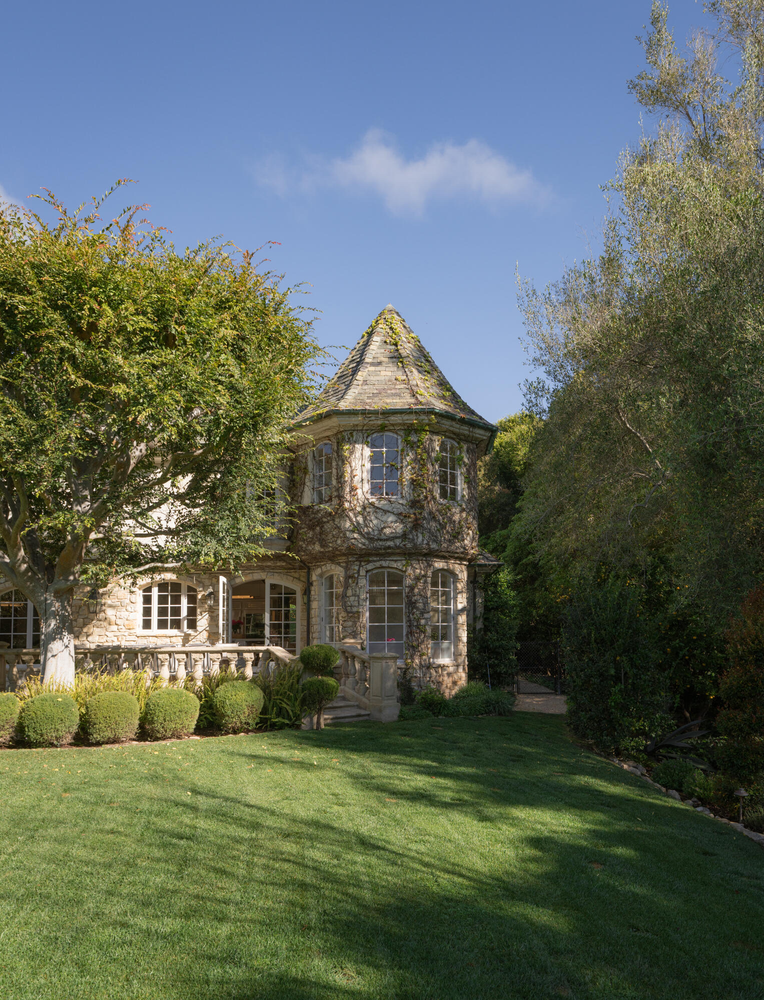 1567 East Valley Road Montecito, CA 93108 - Photo 28 of 34 Exterior