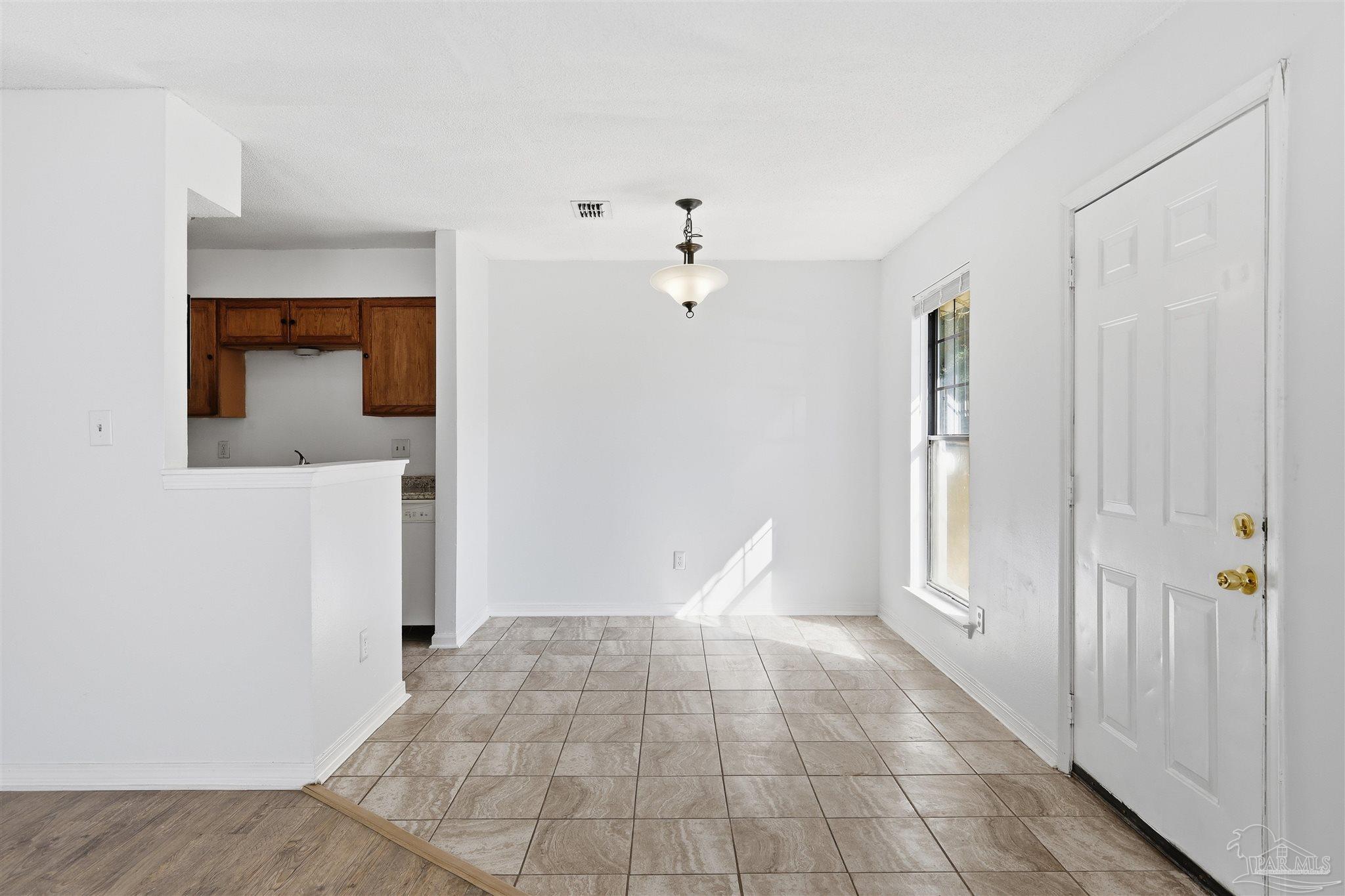 50 Fulton Avenue, Unit F Pensacola, FL 32503 - Photo 2 of 17