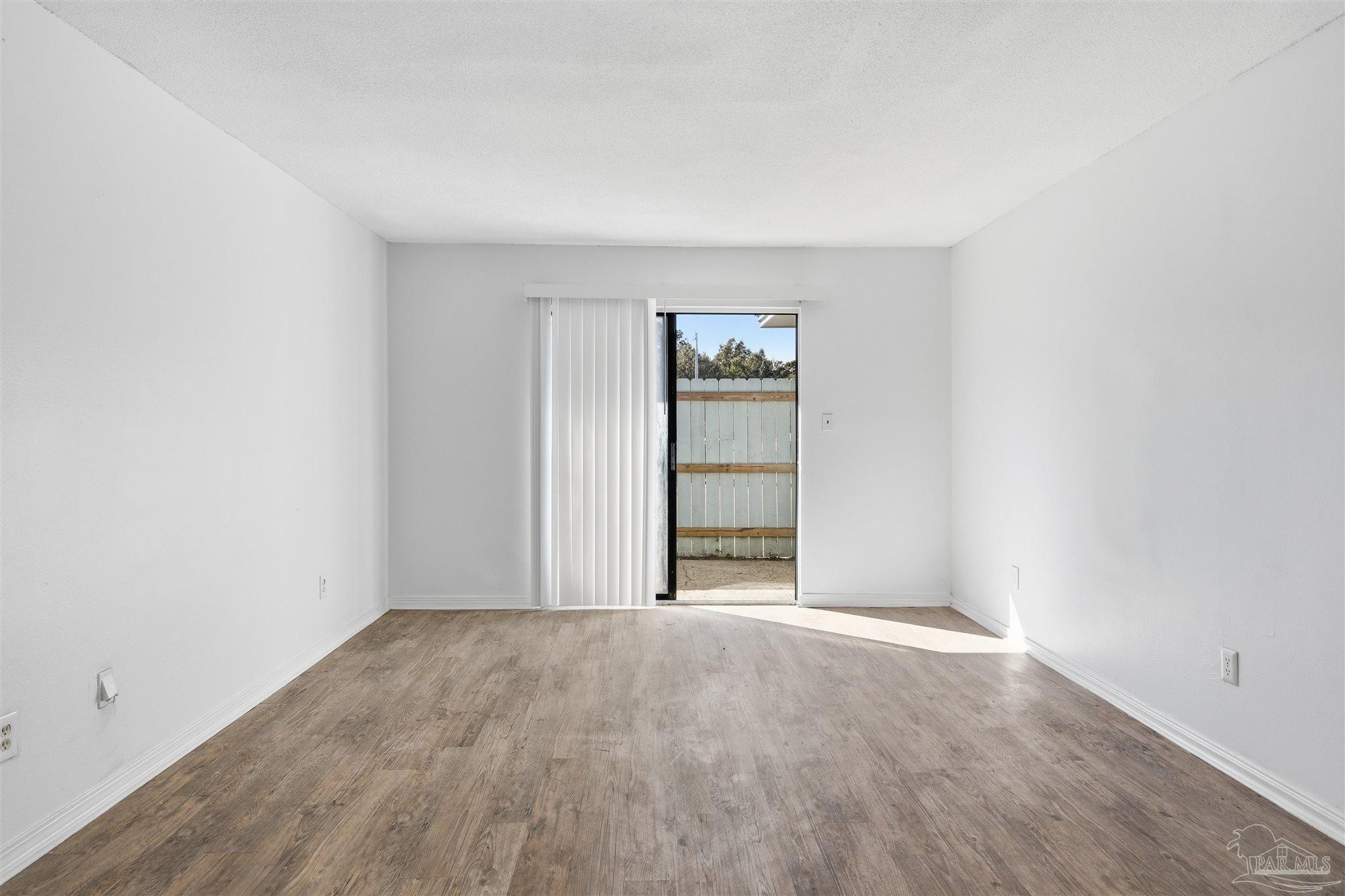 50 Fulton Avenue, Unit F Pensacola, FL 32503 - Photo 4 of 17