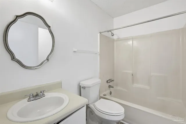 $475,000 | 50 Fulton Avenue, Unit F, Pensacola, FL 32503